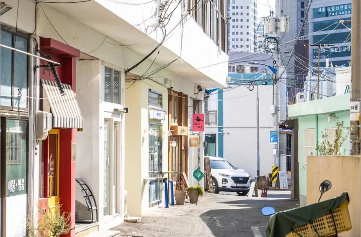 Atelier Pado 101 Villa Busan 0*,
